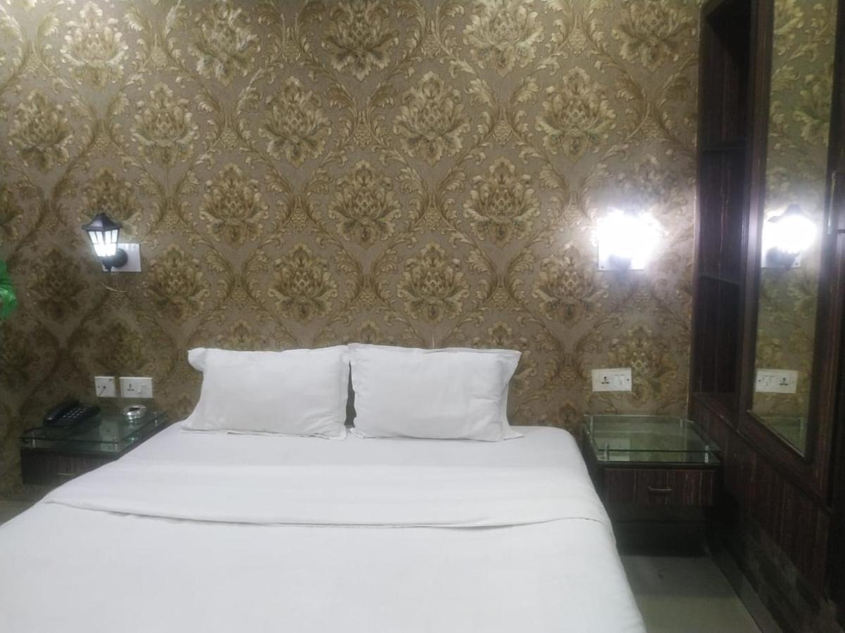 Hotel Diamond Suites Calcutta  Esterno foto