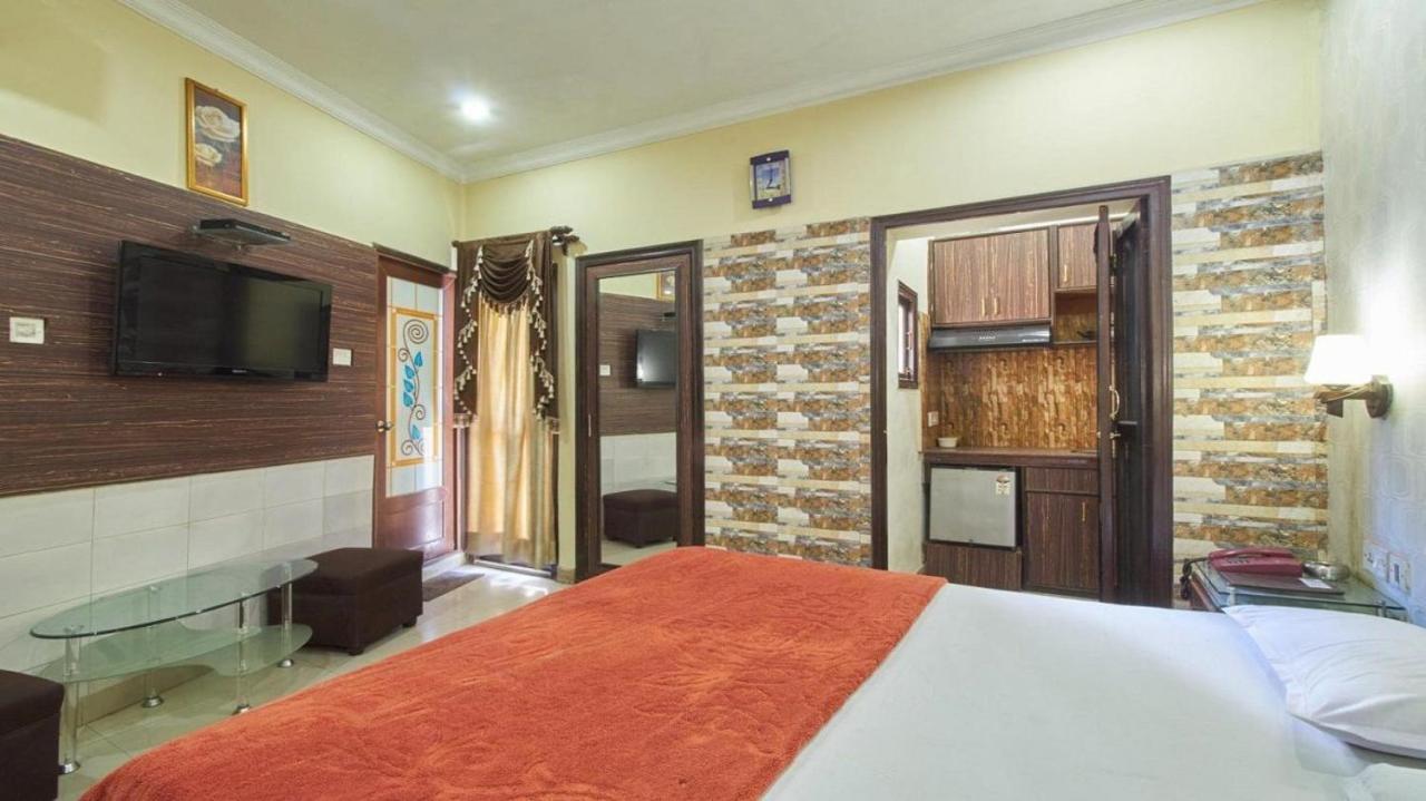 Hotel Diamond Suites Calcutta  Esterno foto