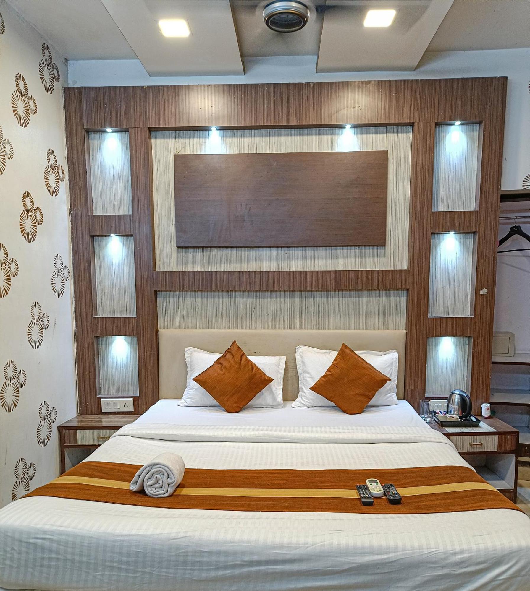 Hotel Diamond Suites Calcutta  Esterno foto